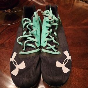 Under Armour Kick Distance Racing Shoe